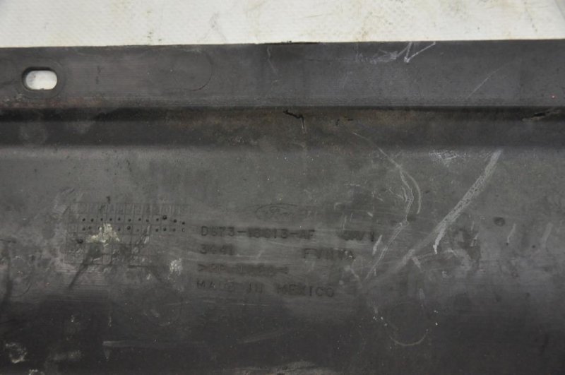 Накладка замка капота FUSION 14-