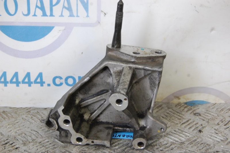 Кронштейн двигателя KIA SORENTO BL 02-09 Б/У