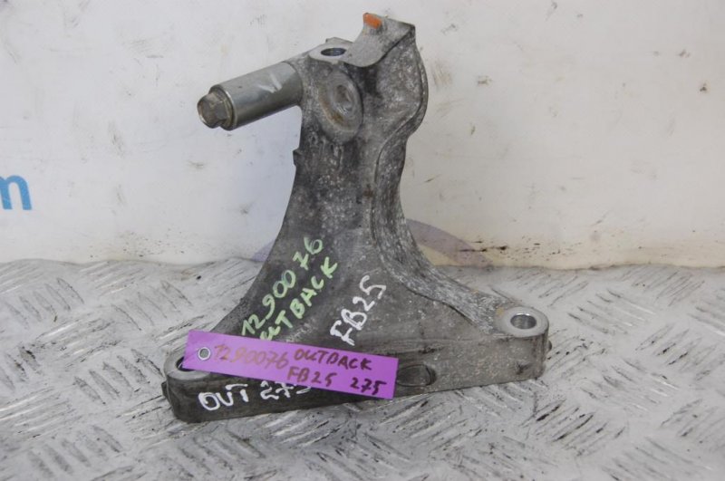 Кронштейн КПП правый OUTBACK 09-14 BR 2010 Внедорожник 2.5