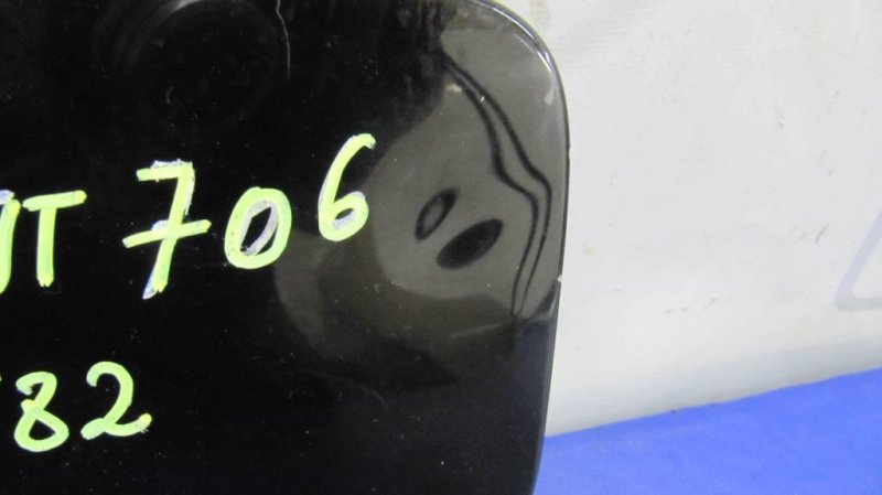 Лючок топливного бака GALANT 03-12 Лючок топливного бака GALANT 03-12