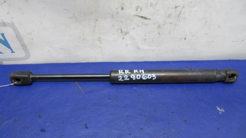 Амортизатор крышки багажника MITSUBISHI LANCER X 10 07-15 5925A004 Б/У