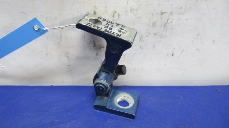 Петля двери верхняя VOLKSWAGEN JETTA USA 10-17 8K0 831 401 H Б/У