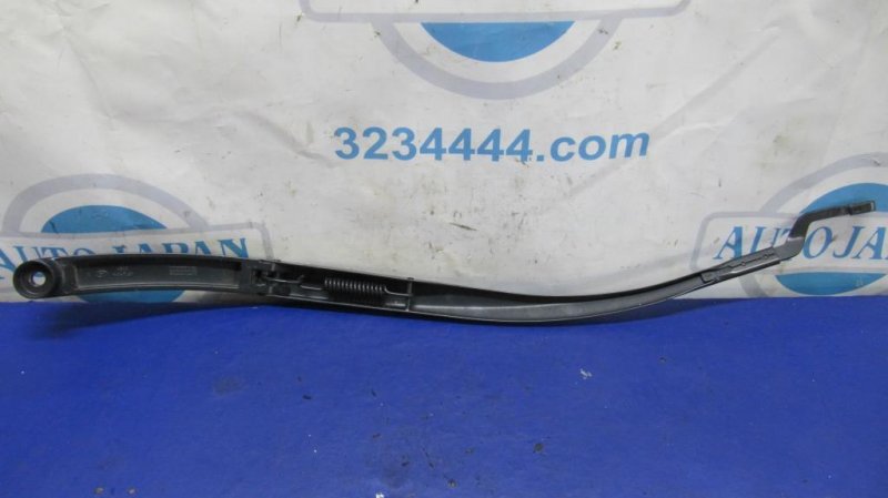 Поводок стеклоочистителя передний правый SONATA YF 10-14