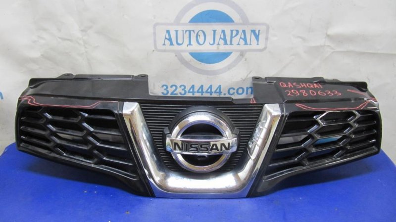 Запчасть решетка радиатора NISSAN QASHQAI 07-14 62310-BR10A Б/У Решетка радиатора NISSAN QASHQAI 07-14 62310-BR10A Б/У