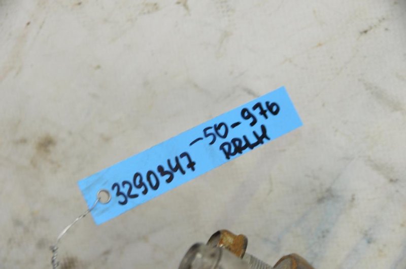 Суппорт тормозной задний левый CAMRY 50 12-15 2013 ASV50 2.5 2ARFE