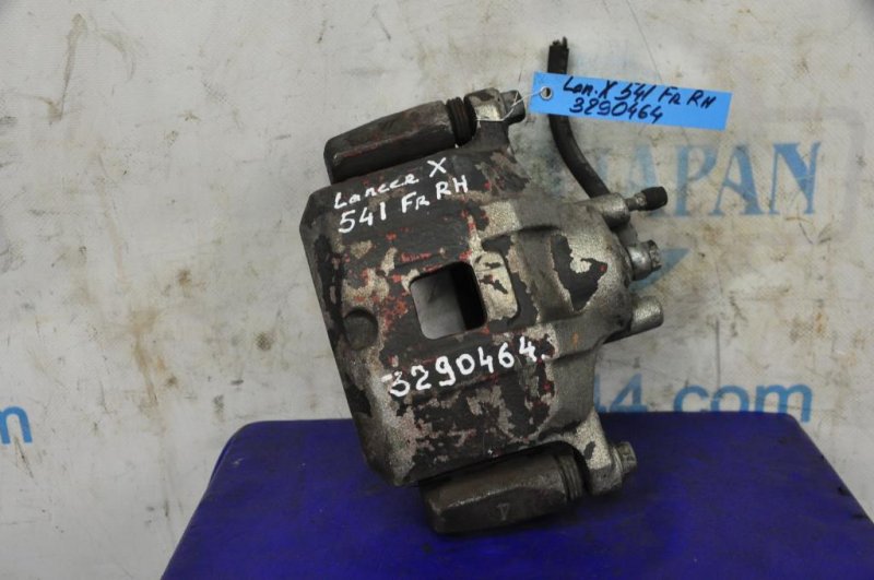 Суппорт тормозной передний правый MITSUBISHI LANCER X 10 07-15 4605A476 Б/У