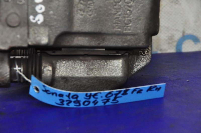 Суппорт тормозной передний правый HYUNDAI SONATA YF 10-14