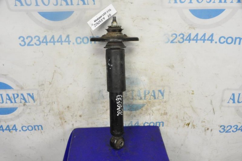 Амортизатор задний NISSAN MURANO Z50 02-07 56210-CB026 Б/У