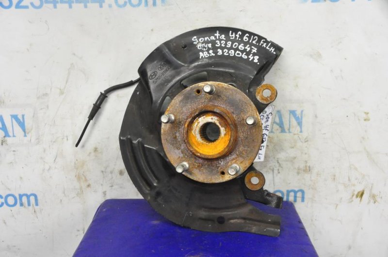 Кулак поворотный передний левый HYUNDAI SONATA YF 10-14 2011 Седан 2.4 51715-2T010 Б/У