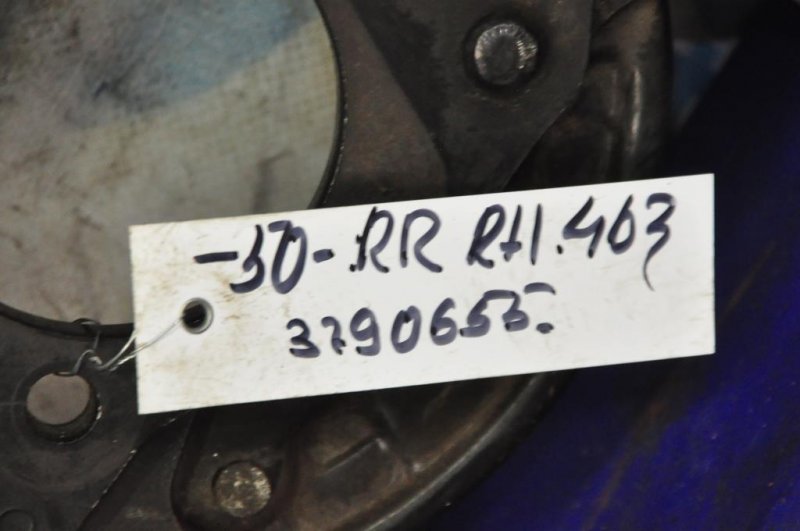 Тормозной механизм задний правый CAMRY 50 12-15 2013 ASV50 2.5 2ARFE Тормозной механизм задний правый CAMRY 50 12-15 2013 ASV50 2.5 2ARFE