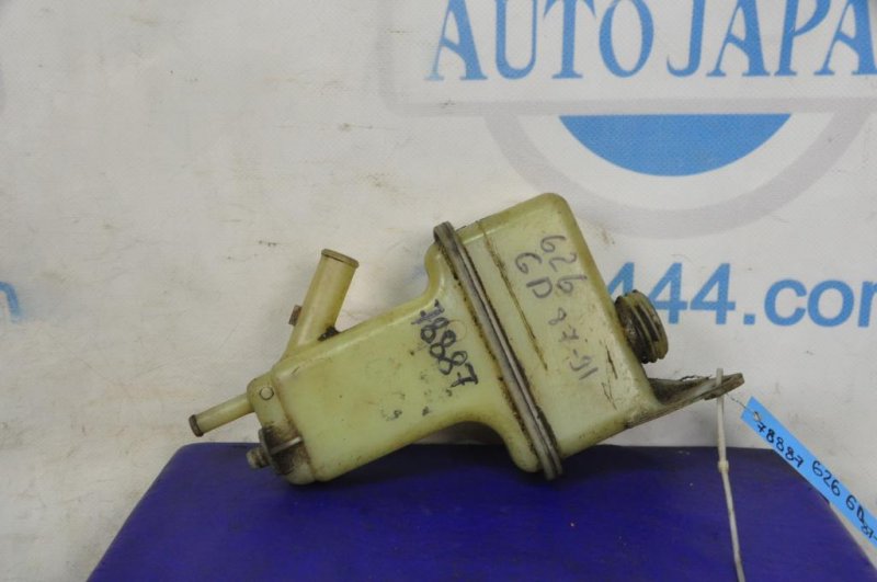 Запчасть бачок гур MAZDA 626 GD 87-91 G211-32-690A Б/У Бачок ГУР MAZDA 626 GD 87-91 G211-32-690A Б/У