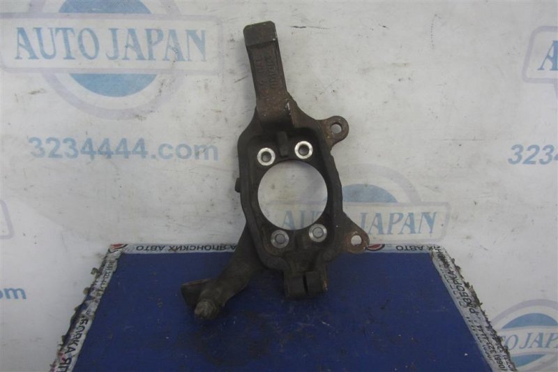 Кулак поворотный передний левый NISSAN MURANO Z50 02-07 Внедорожник 3.5