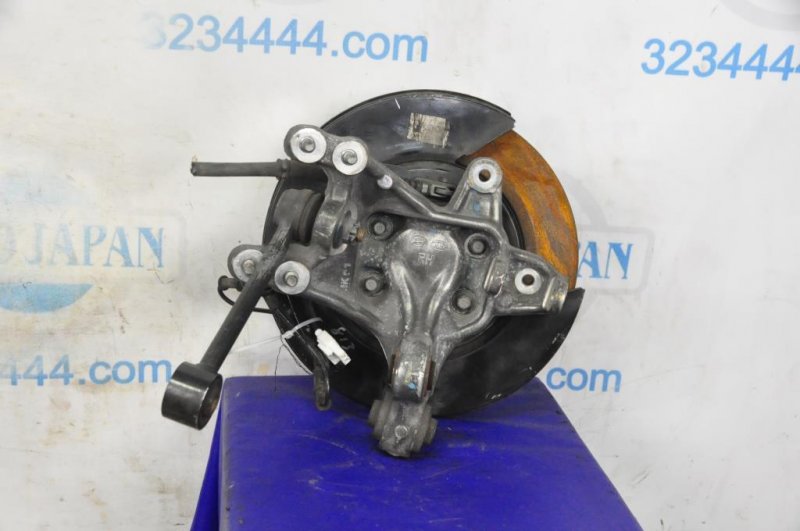 Запчасть ступица задняя правая HYUNDAI SONATA YF 10-14 2011 Седан 2.4 52730-3S200 Б/У Ступица задняя правая HYUNDAI SONATA YF 10-14 2011 Седан 2.4 52730-3S200 Б/У