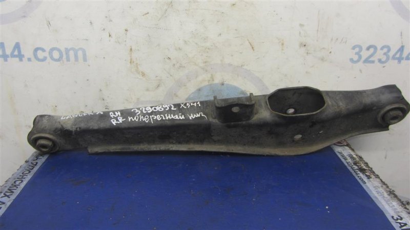 Запчасть рычаг задней подвески поперечный нижний задний правый MITSUBISHI LANCER X 10 07-15 2007 Седан 2.0 4113A135 Б/У Рычаг задней подвески поперечный нижний задний правый MITSUBISHI LANCER X 10 07-15 2007 Седан 2.0 4113A135 Б/У