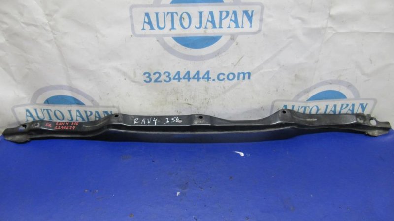 Усилитель переднего бампера RAV4 05-12