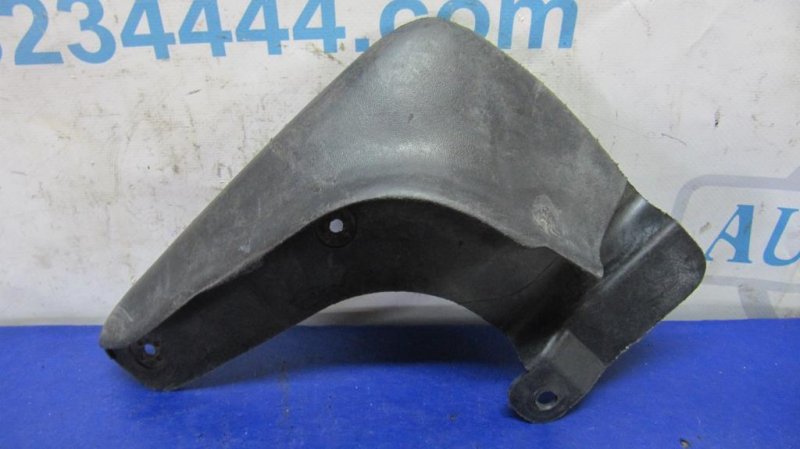 Брызговик передний правый ELANTRA HD 06-11