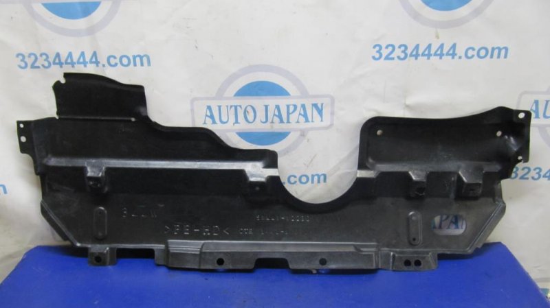 Запчасть защита двигателя TOYOTA COROLLA 150 06-13 51441-12230 Б/У Защита двигателя TOYOTA COROLLA 150 06-13 51441-12230 Б/У