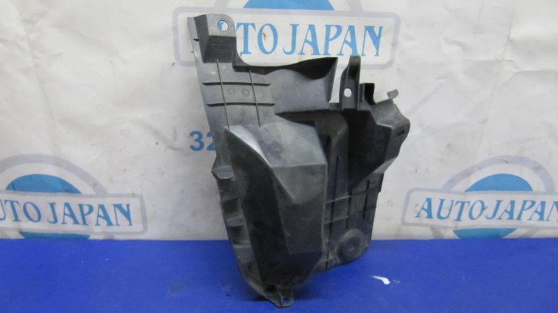 Запчасть защита заднего бампера задняя правая TOYOTA AURIS 06-12 52595-02130 Б/У Защита заднего бампера задняя правая TOYOTA AURIS 06-12 52595-02130 Б/У