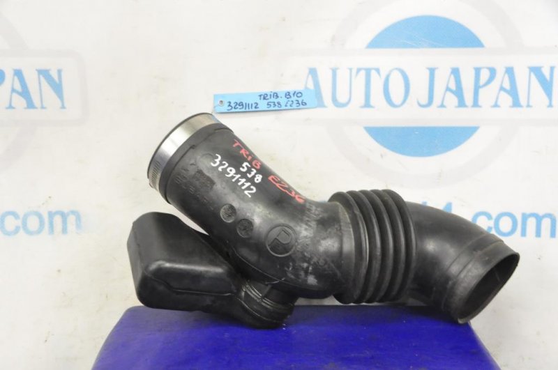 Патрубок воздушного фильтра SUBARU TRIBECA B10 07-13 Б/У