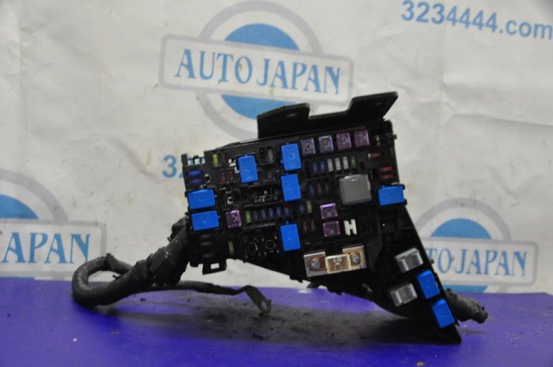 Блок предохранителей моторный отсек SUBARU OUTBACK 09-14 BR Б/У