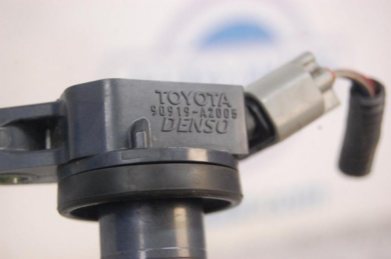 Катушка зажигания TOYOTA CAMRY 50 12-15 ASV50 2.5 2ARFE Катушка зажигания TOYOTA CAMRY 50 12-15 ASV50 2.5 2ARFE