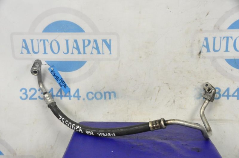 Трубка кондиционера TOYOTA MATRIX 02-08 2005 ZZE132 1.8L 1ZZ-FE 88703-02291 Б/У