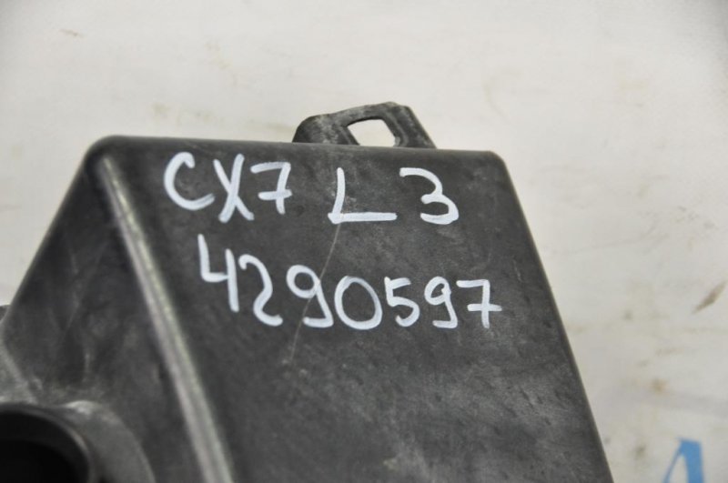 Корпус воздушного фильтра CX-7 06-12