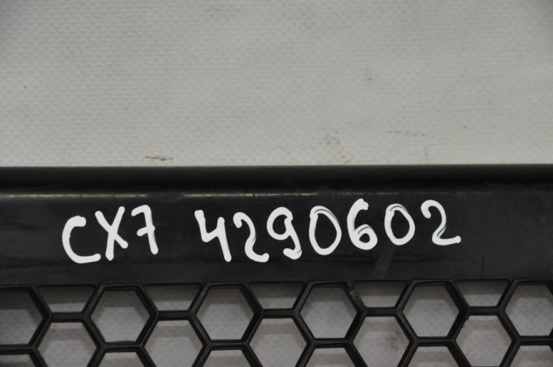 Накладка двигателя декоративная CX-7 06-12