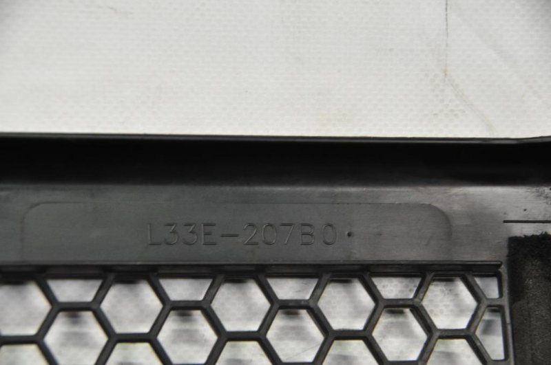 Накладка двигателя декоративная CX-7 06-12