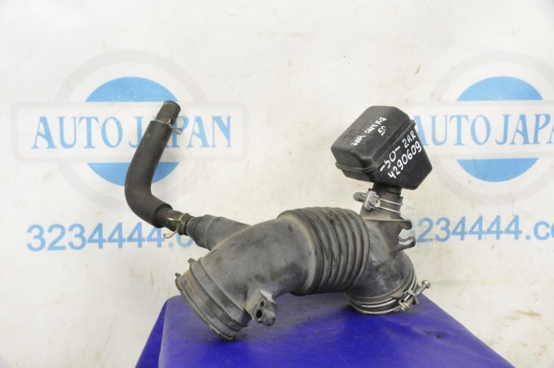 Запчасть патрубок воздушного фильтра TOYOTA CAMRY 50 12-15 17880-0V080 Б/У Патрубок воздушного фильтра TOYOTA CAMRY 50 12-15 17880-0V080 Б/У