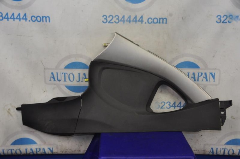 Накладка торпедо TOYOTA AURIS 06-12 5542702200 Б/У