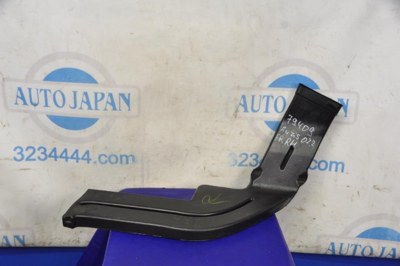 Воздухозаборник TOYOTA AURIS 06-12 Б/У