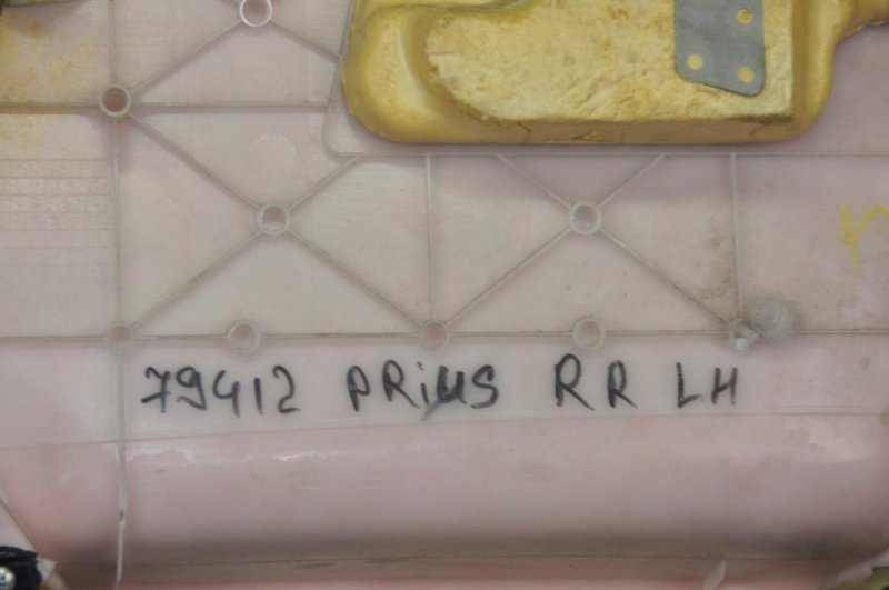 Карта двери задняя левая PRIUS - 30 09-17