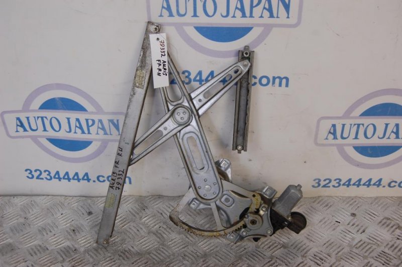 Стеклоподъемник передний правый AURIS 06-12