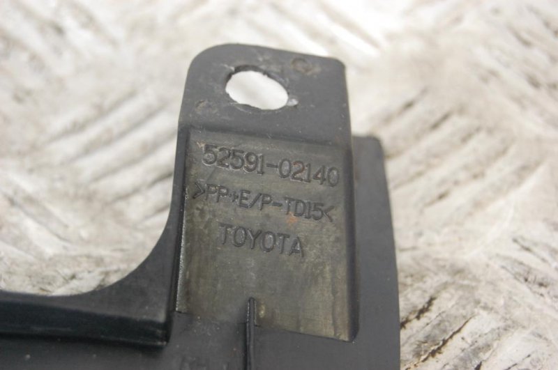 Подкрылок задний правый AURIS 06-12 Подкрылок задний правый AURIS 06-12