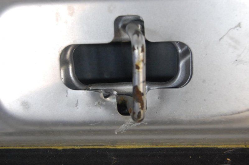 Капот PRIUS - 30 09-17