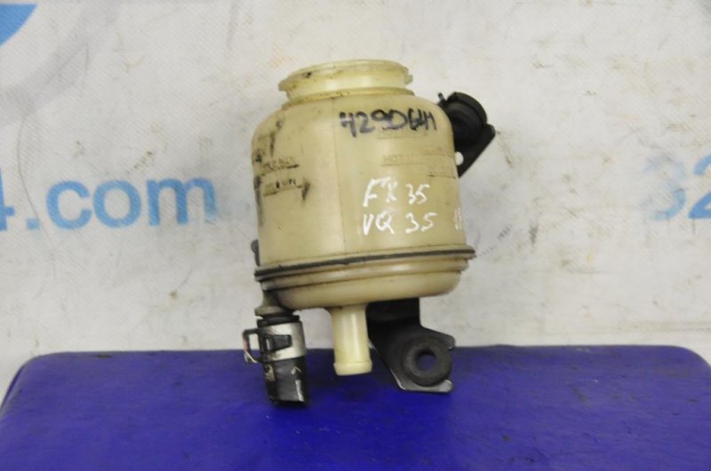 Запчасть бачок гур INFINITI FX S50 03-08 2006 Внедорожник 3.5 49192-AG000 Б/У Бачок ГУР INFINITI FX S50 03-08 2006 Внедорожник 3.5 49192-AG000 Б/У