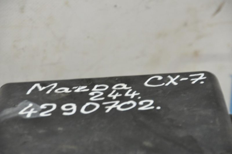 Корпус воздушного фильтра CX-7 06-12 2009 Внедорожник 2.3