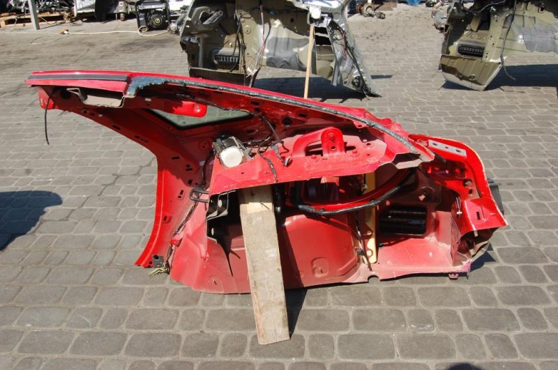 Четверть кузова задняя правый FOCUS 10-18