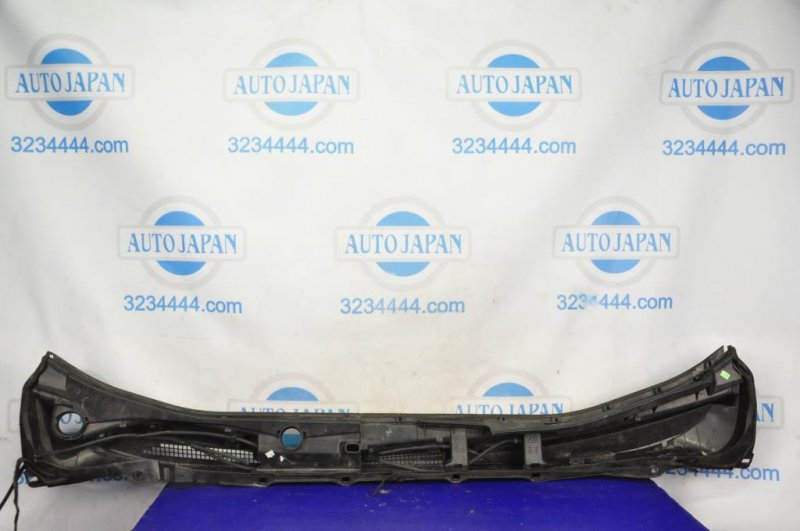 Пластик под лобовое стекло / Жабо SUBARU LEGACY 09-15 BM