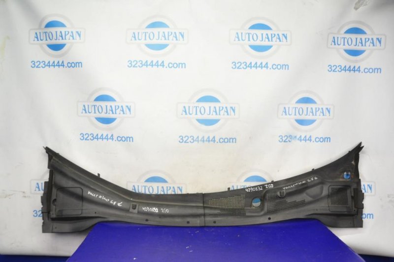 Пластик под лобовое стекло / Жабо NISSAN MURANO Z50 02-07 2006 Внедорожник 3.5 66863-CA000 Б/У