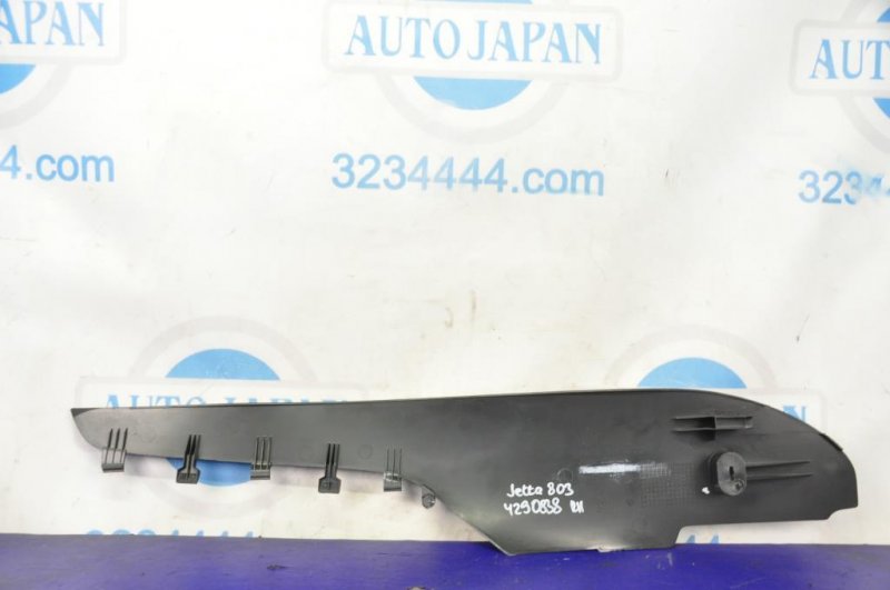 Накладка в салоне VOLKSWAGEN JETTA USA 10-17 5C7 863 046 Б/У