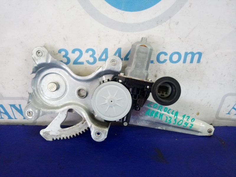 Запчасть стеклоподъемник задний правый TOYOTA COROLLA 150 06-13 69803-02150 Б/У Стеклоподъемник задний правый TOYOTA COROLLA 150 06-13 69803-02150 Б/У