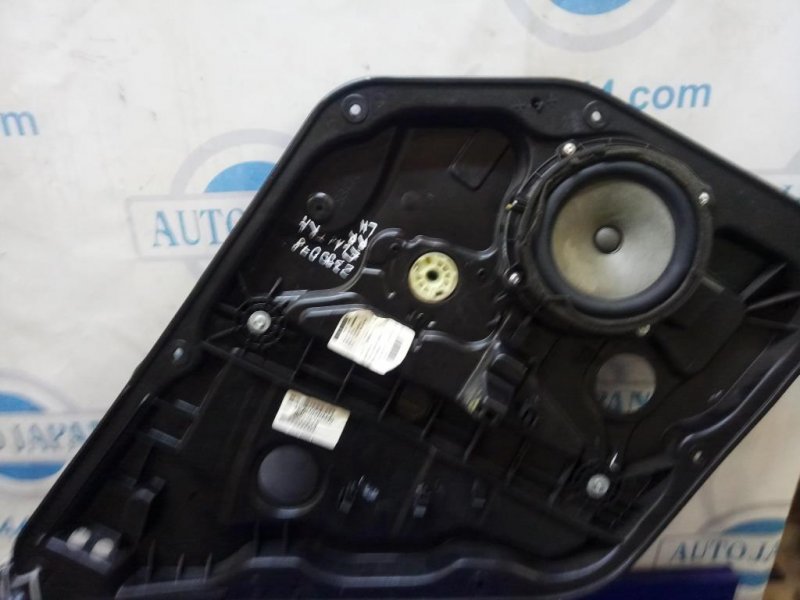 Стеклоподъемник задний левый HYUNDAI ELANTRA MD 10-15 83471-3Y000 Б/У