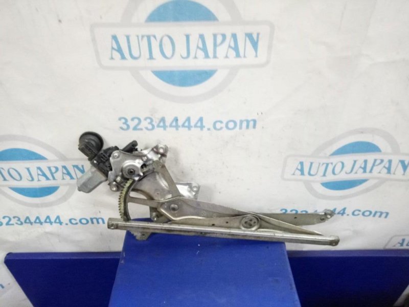 Стеклоподъемник передний правый COROLLA 150 06-13 Стеклоподъемник передний правый COROLLA 150 06-13