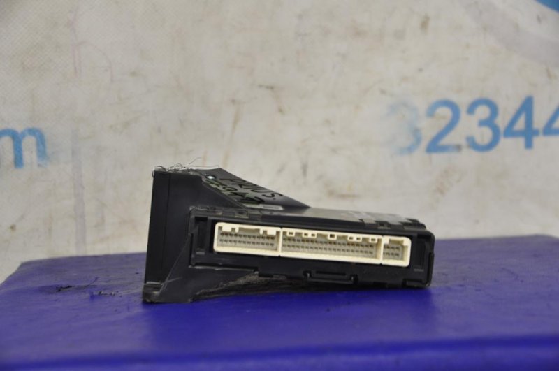 Блок электронный PRIUS - 30 09-17