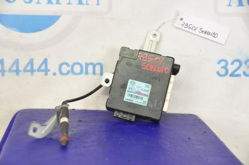 Блок комфорта KIA SORENTO BL 02-09 95400-3E300 Б/У