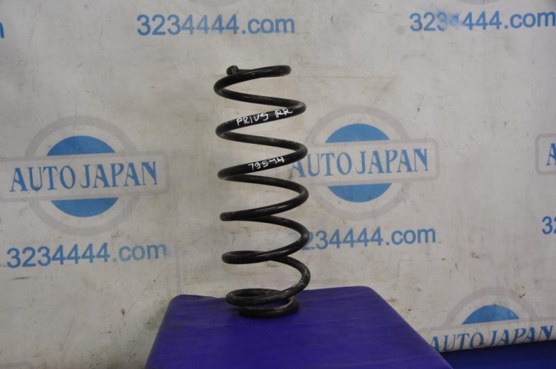Пружина задней подвески TOYOTA PRIUS - 30 09-17 48231-47190 Б/У