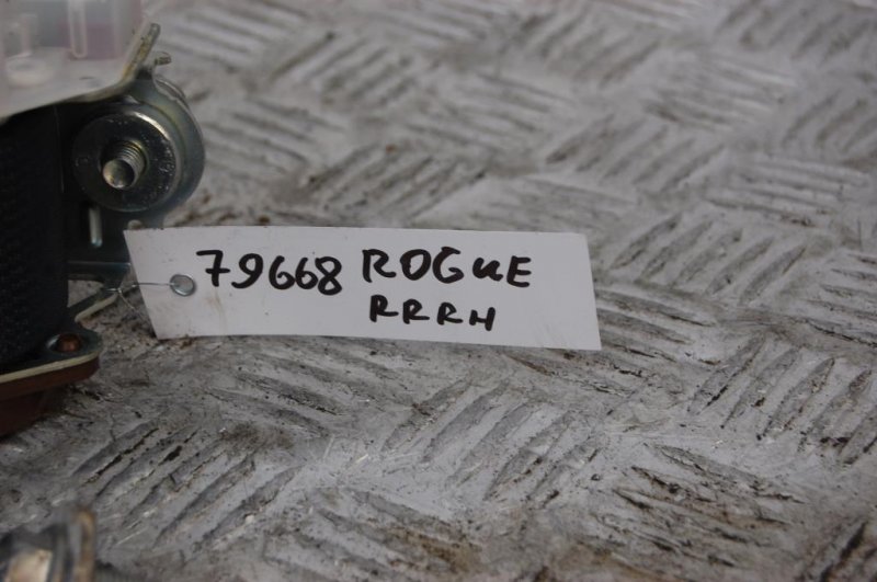 Ремень безопасности задний правый X-TRAIL/ROGUE T32 13-20