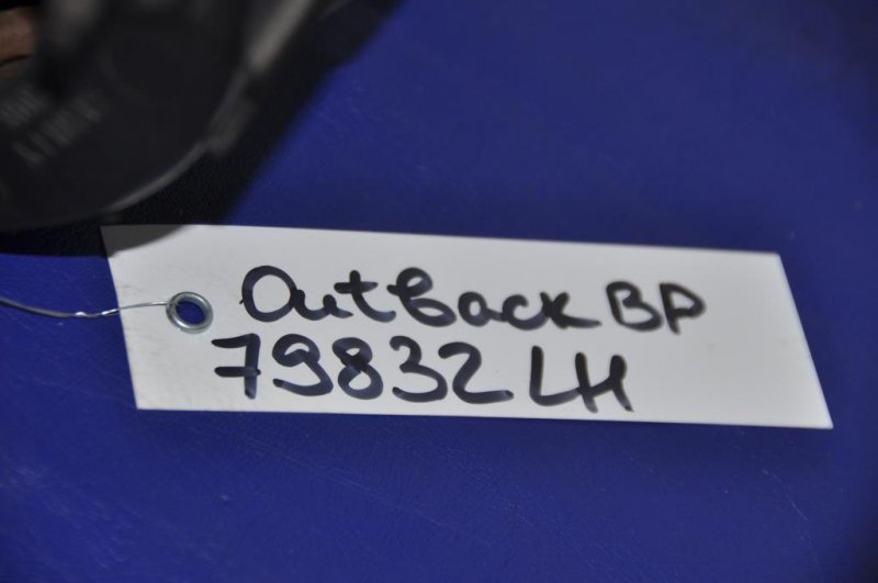 Противотуманная фара левая OUTBACK 03-09 BP